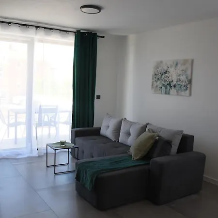 Rismondi 37e Apartment