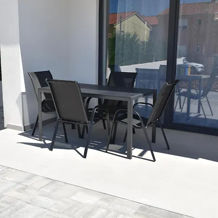 Rismondi 37e Apartmán Fažana