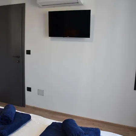 Rismondi 37e Apartment