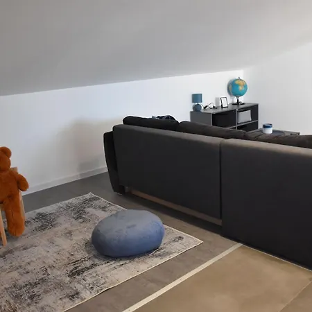 Rismondi 37e Apartment